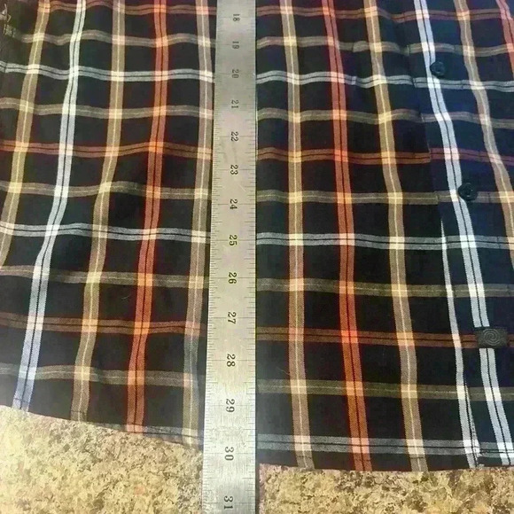 Mens XL Fx Fusion Casual Shirt.  Regular Fit.  Preowned but in EUC.  Multicolor - Picture 8 of 13